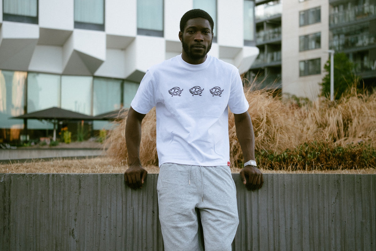 Signature tee
